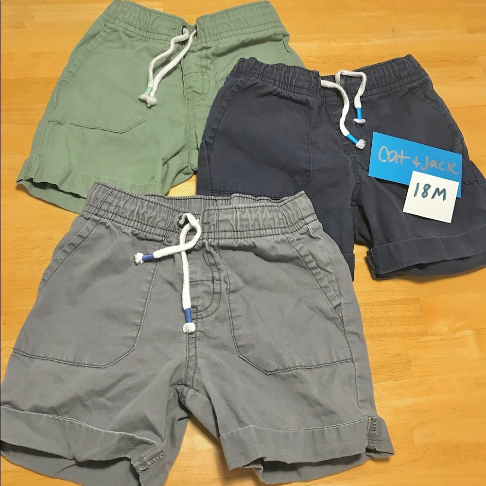 3 Khaki shorts for Toddlers